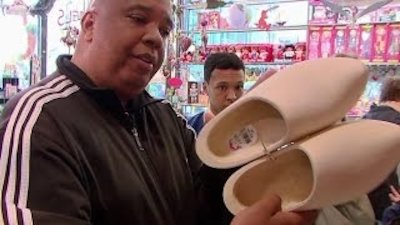 Rev Runs Around the World Season 1 Episode 12