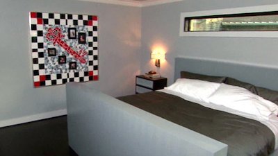 Bath Crashers Season 3 Episode 1