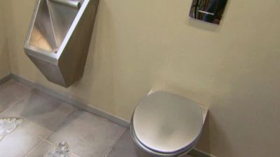 Bath Crashers Season 3 Episode 7