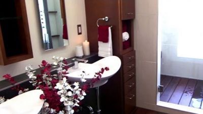 Bath Crashers Season 6 Episode 5