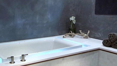 Bath Crashers Season 7 Episode 11