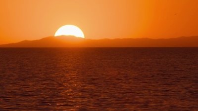 Secret Life of Lakes Season 1 Episode 5