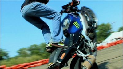 SuperBikes! Season 4 Episode 1