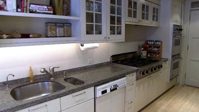 Selling New York Season 3 Episode 4