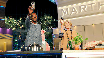 Martha & Snoop's Potluck Dinner Party Season 1 Episode 8