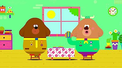 Watch Hey Duggee Season 7 Episode 9 - The Making Friends Badge Online Now