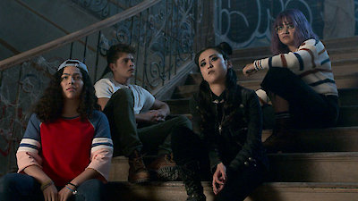 Runaways Season 2 Episode 4