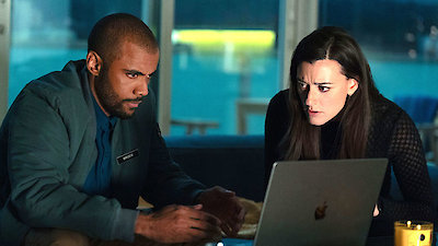 Sight Unseen Season 1 Episode 10