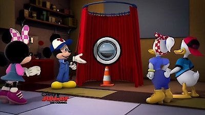 Watch Mickey and the Roadster Racers TV Show