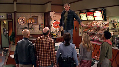 Superior Donuts Season 1 Episode 4