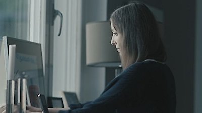 You Are Wanted Season 1 Episode 2