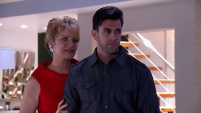 Tierra de Reyes Season 1 Episode 44