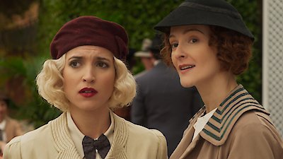 Watch Cable Girls Season 4 Episode 1 - Chapter 25: Equality Online Now