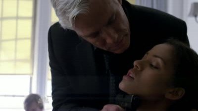 Undercovers Season 1 Episode 3