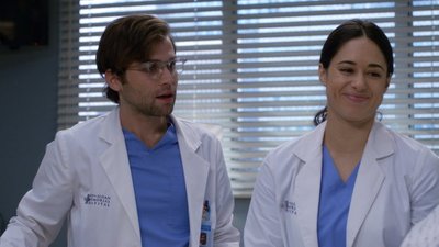 Watch Grey's Anatomy: B-Team Season 1 Episode 2 - Episode Two Online Now