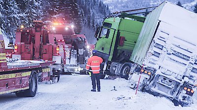 Ice Road Rescue Season 3 Episode 3