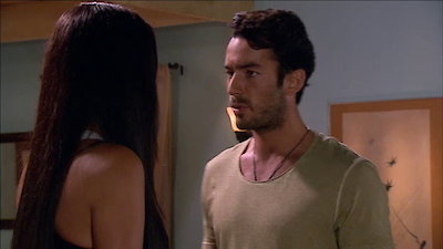 Santa Diabla Season 1 Episode 3