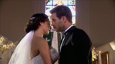 Santa Diabla Season 1 Episode 28