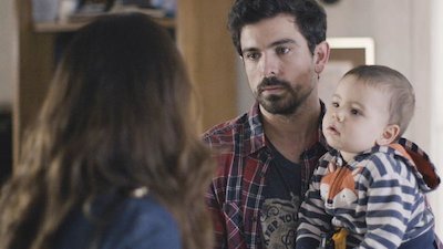 Mi Familia Perfecta Season 1 Episode 9