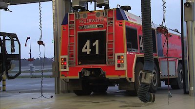 X-Ray Mega Airport Season 1 Episode 3