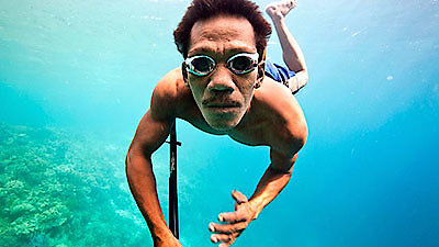 Hunters of the South Seas Season 1 Episode 2