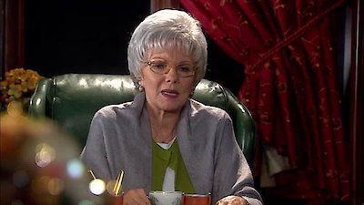 El Fantasma de Elena Season 1 Episode 21