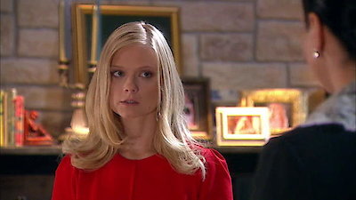 El Fantasma de Elena Season 1 Episode 32