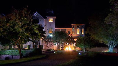 El Fantasma de Elena Season 1 Episode 34