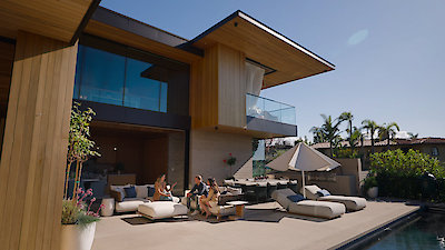 Selling Sunset Season 8 Episode 1