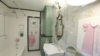 One of a Kind Season 1 Episode 4