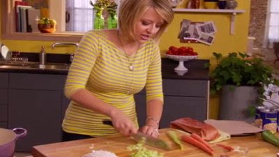 Kelsey's Essentials Season 1 Episode 12