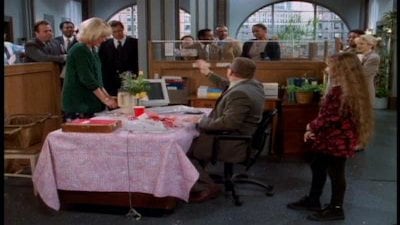 The Drew Carey Show Season 1 Episode 8