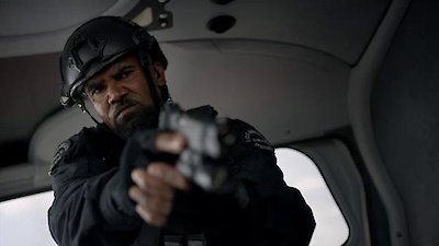S.W.A.T. en Espanol Season 2 Episode 1