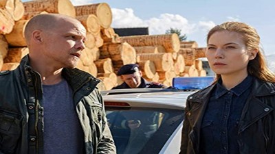 Murder by the Lake Season 2 Episode 1