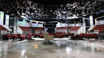 Season 25: Oprah Behind the Scenes Season 1 Episode 29