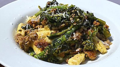 Symon's Dinners Cooking Out Season 2 Episode 4