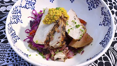 Symon's Dinners Cooking Out Season 5 Episode 10