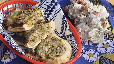 Symon's Dinners Cooking Out Season 5 Episode 11