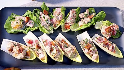 Symon's Dinners Cooking Out Season 5 Episode 13