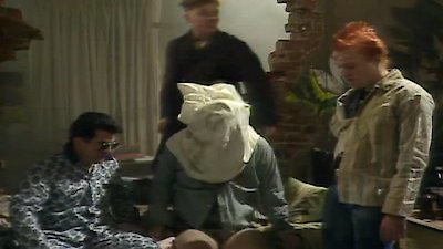 The Young Ones Season 2 Episode 4