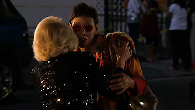 Joan & Melissa: Joan Knows Best? Season 3 Episode 1