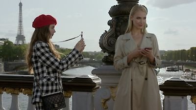 Emily in Paris Season 1 Episode 3