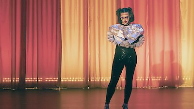 I Hate Suzie Season 2 Episode 1