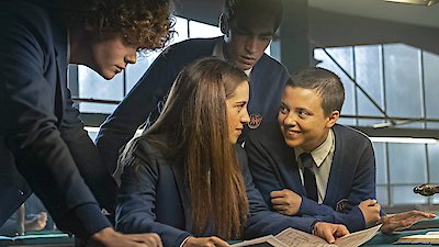 The Boarding School: Las Cumbres Season 1 Episode 6