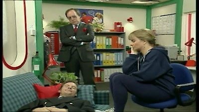 The Brittas Empire Season 4 Episode 8