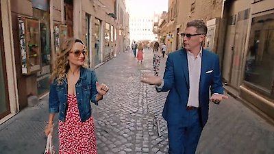 Bobby and Giada in Italy Season 1 Episode 2