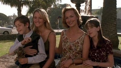 Cover Me Season 1 Episode 1