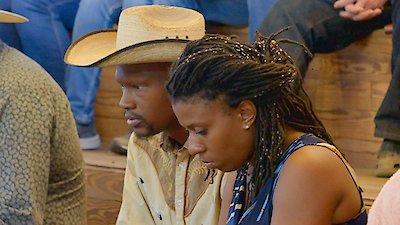 Love Off the Grid Season 2 Episode 13