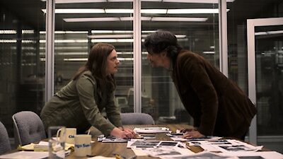 Shining Girls Season 1 Episode 4