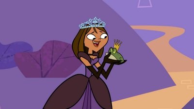 Playing Total Drama Take the Crown 